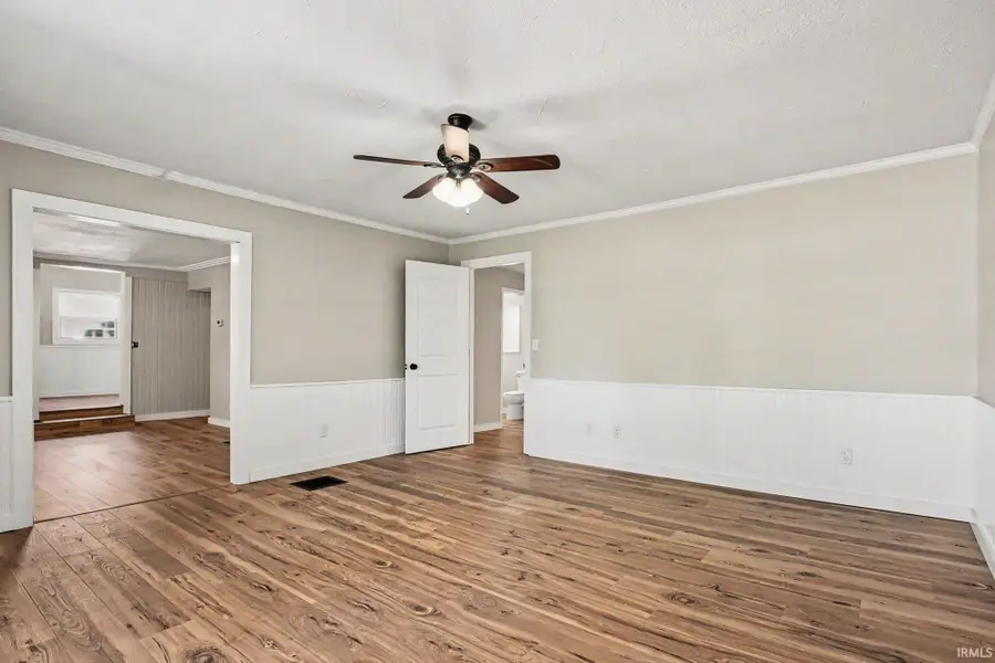 104 E Prairie Street, Leesburg, IN 46538 - #3