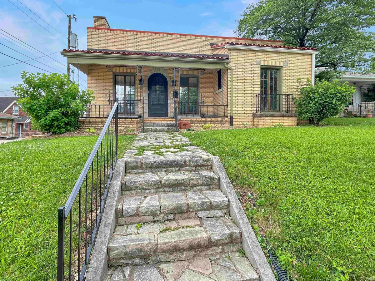 209 W 9th Street, Jasper, IN 47546 - #1
