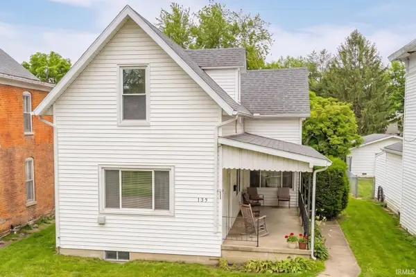 135 S Jefferson Street, Knightstown, IN 46148