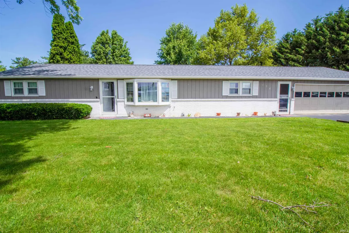 370 E 100 S, Winchester, IN 47394 - #1