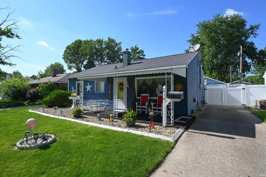 916 E Fischer Street, Kokomo, IN 46901 - #3