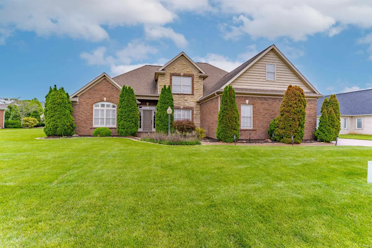 2084 Long Cove Circle, Newburgh, IN 47630 - #1