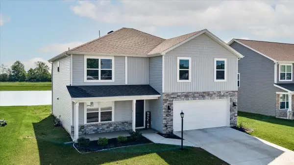7962 Cordovan Cove, Fort Wayne, IN 46835