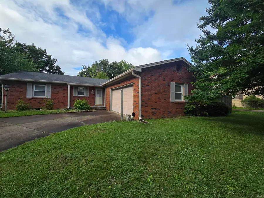 8388 Chestnut Drive, Newburgh, IN 47630 - #2