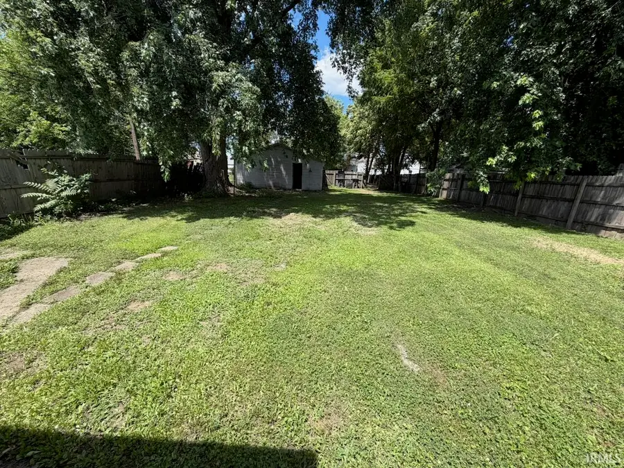 923 W Louisiana Street, Evansville, IN 47710 - #2