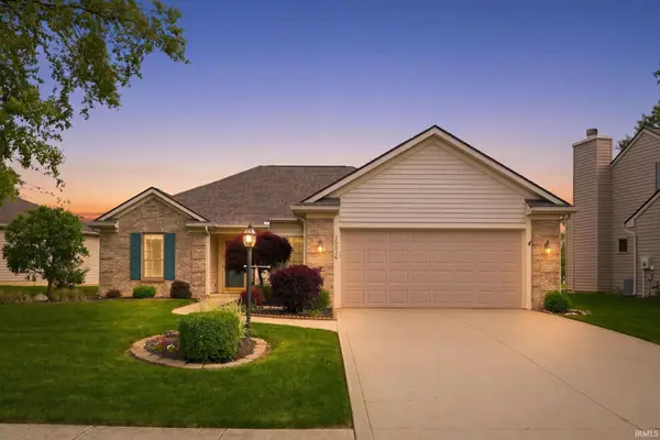 15126 S Harbourside Drive, Fort Wayne, IN 46814