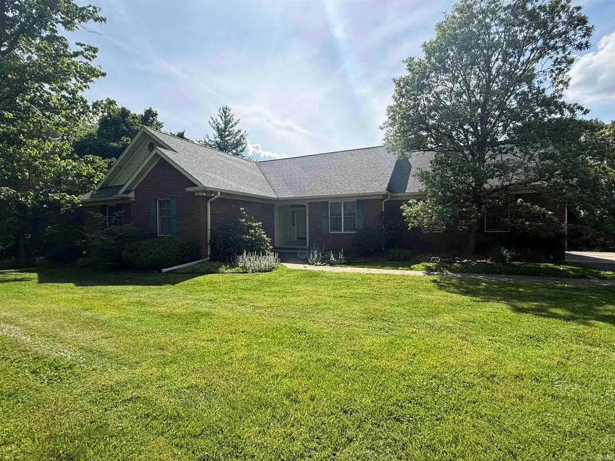 1157 N Cedar Ridge Drive, Vincennes, IN 47591 - #1