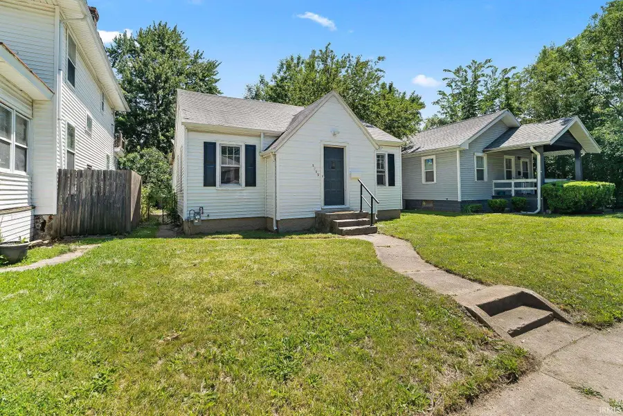 3105 Plaza Drive, Fort Wayne, IN 46806 - #2