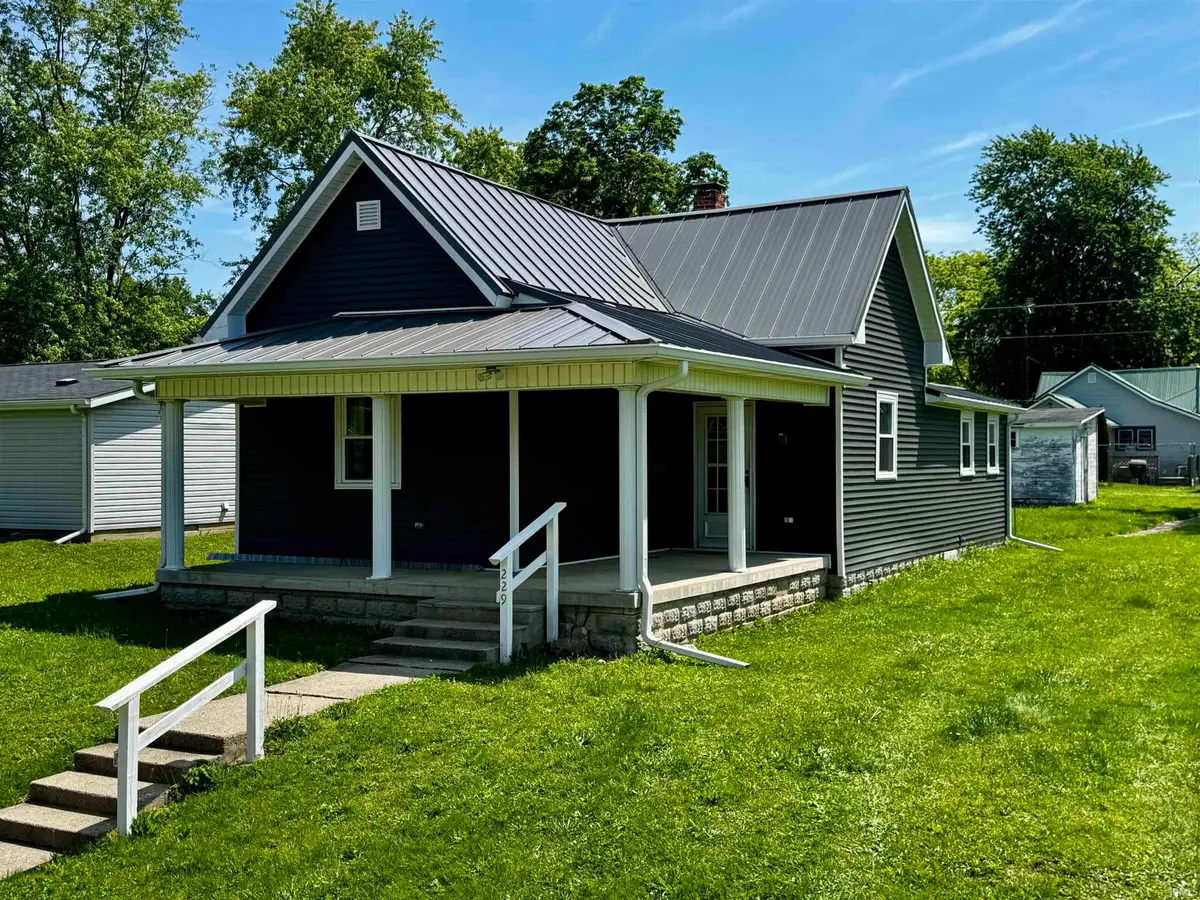 229 N Manor Avenue, Albany, IN 47320 - #1