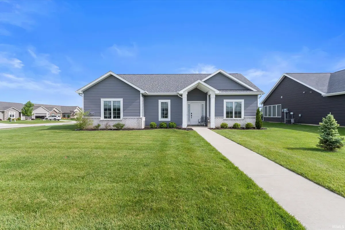 13426 Martingale Cove, Grabill, IN 46741 - #1
