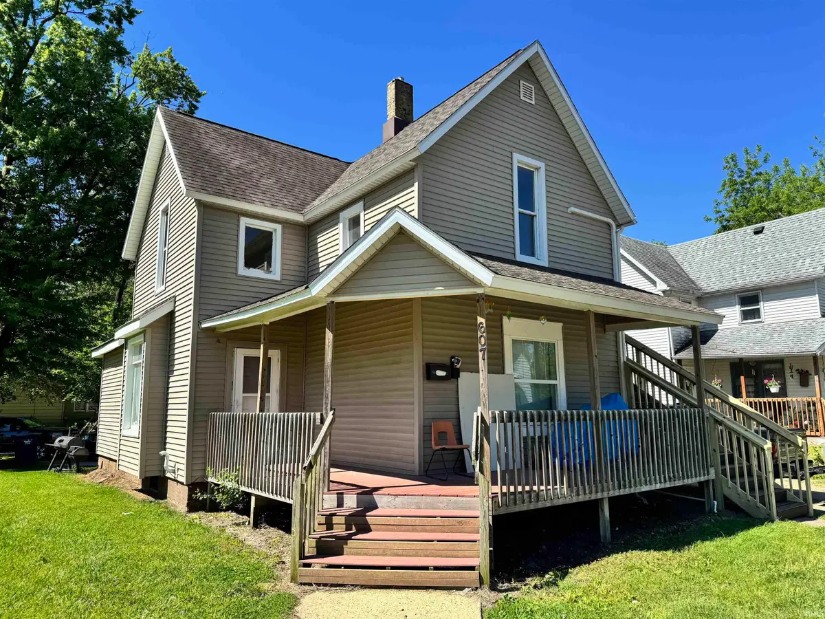 607 Jefferson Street, Elkhart, IN 46516 - #1