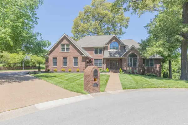 300 Beringer Drive, Evansville, IN 47711