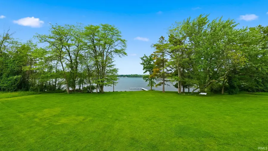 **** 100 N Road, Howe, IN 46746 - #3