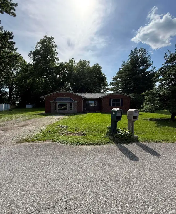 792 N Rebel Square, Rockport, IN 47635