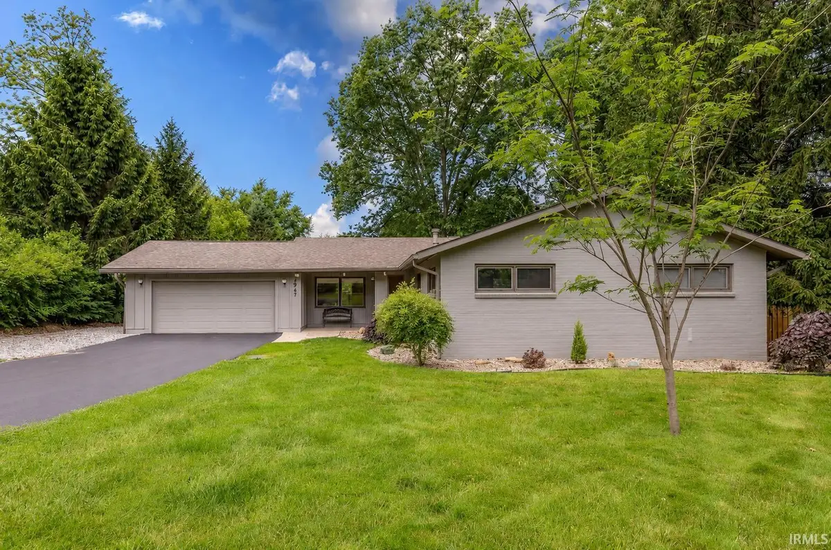 2967 N Bankers Drive, Bloomington, IN 47408 - #1