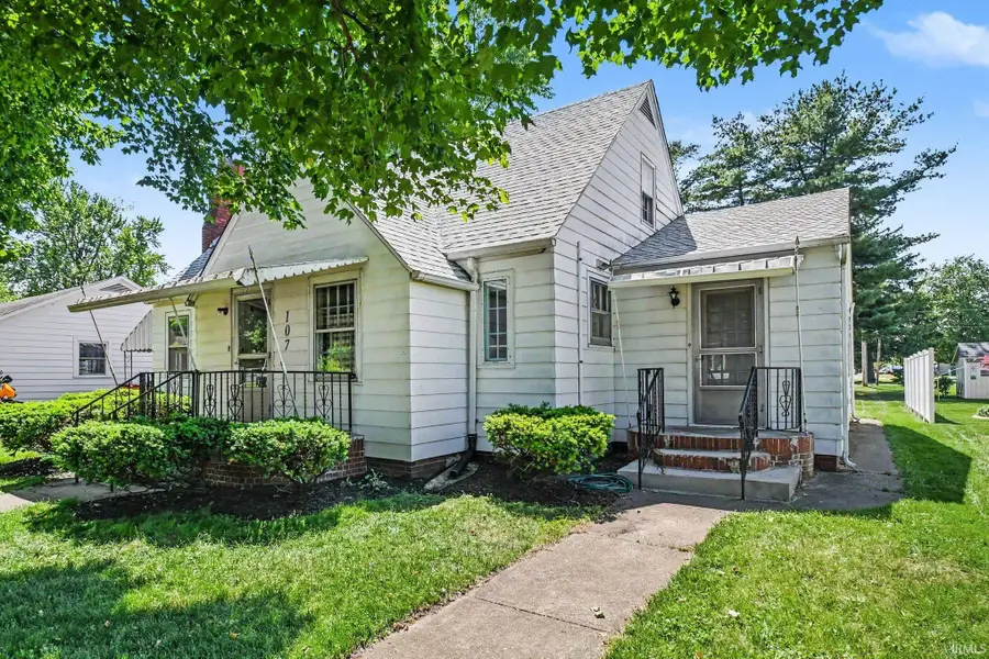 107 S Henry Street, Milford, IN 46542 - #3