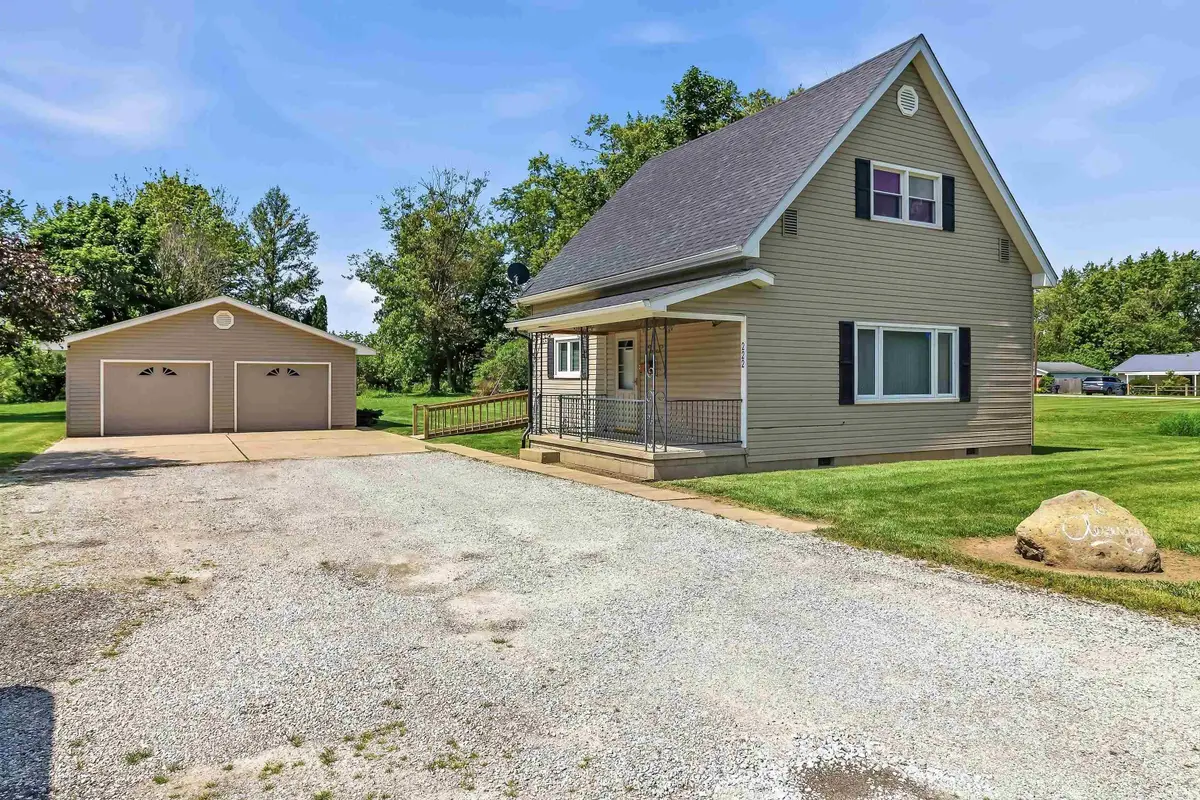 222 W 10th Street, Matthews, IN 46953 - #1
