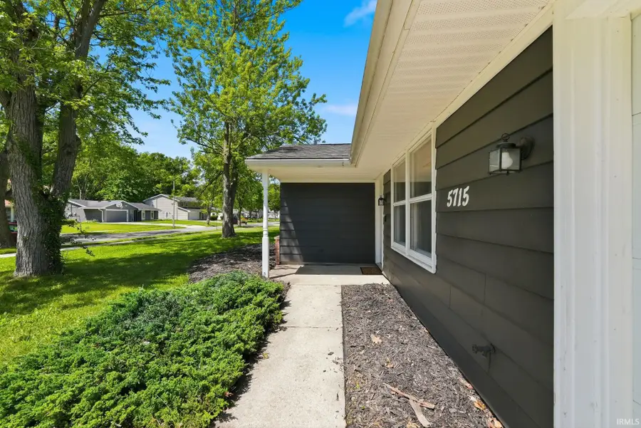 5715 Countess Drive, Fort Wayne, IN 46815 - #3