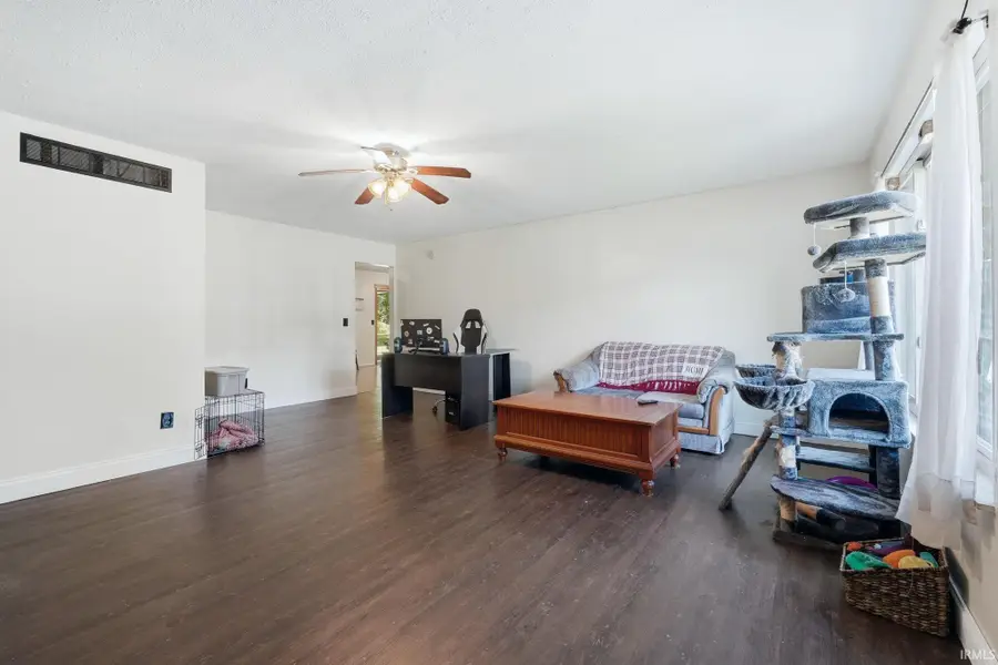 1913 Maple Street, Auburn, IN 46706 - #3