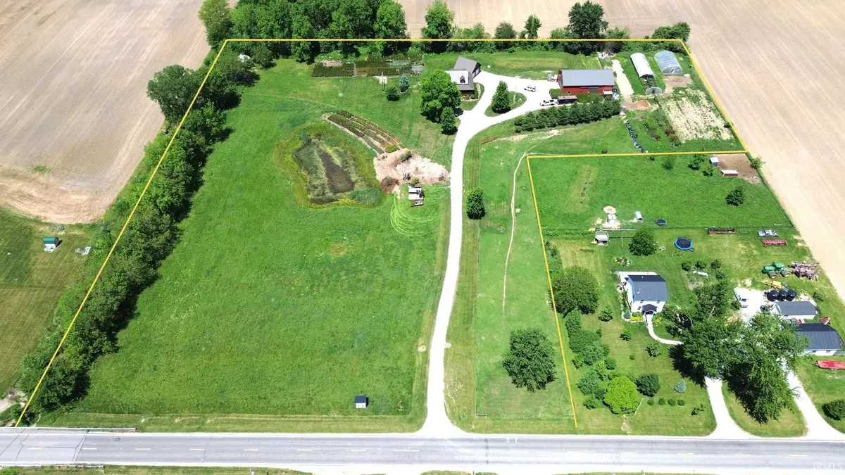30195 County Road 40, Wakarusa, IN 46573 - #1