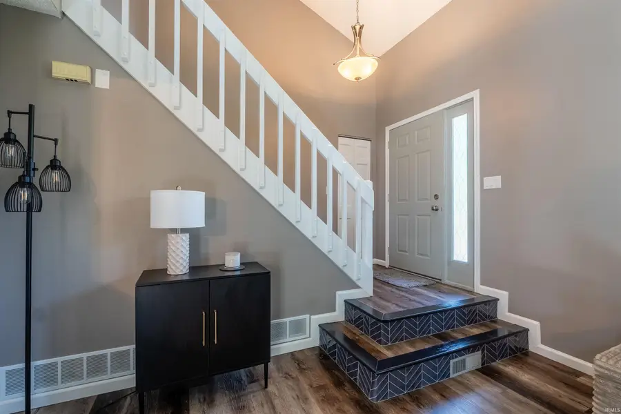 5906 Sawmill Woods Court, Fort Wayne, IN 46835 - #3