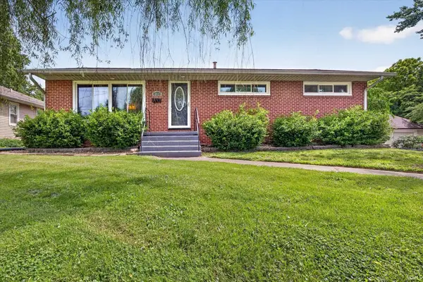 291 W Davis Street, Bloomfield, IN 47424