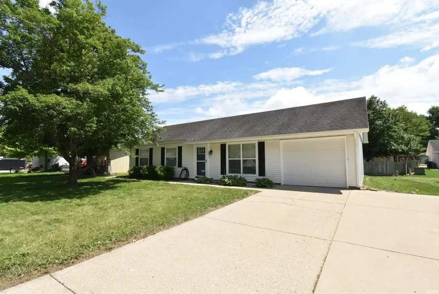 312 W Darby Drive, Otterbein, IN 47944 - #3