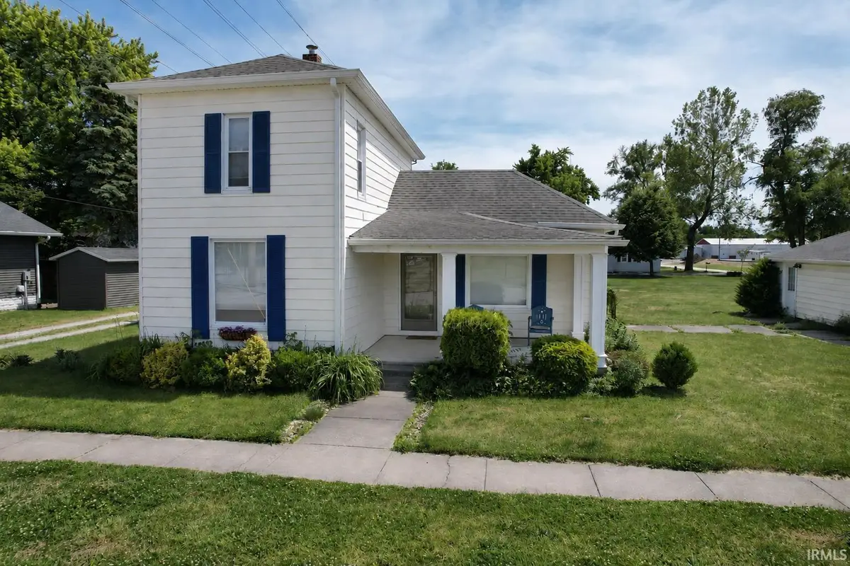 203 E 4th Street, Monon, IN 47959 - #1