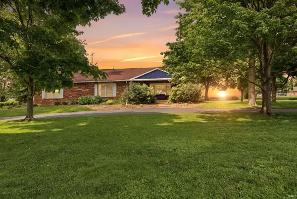 526 W Reade Avenue, Upland, IN 46989
