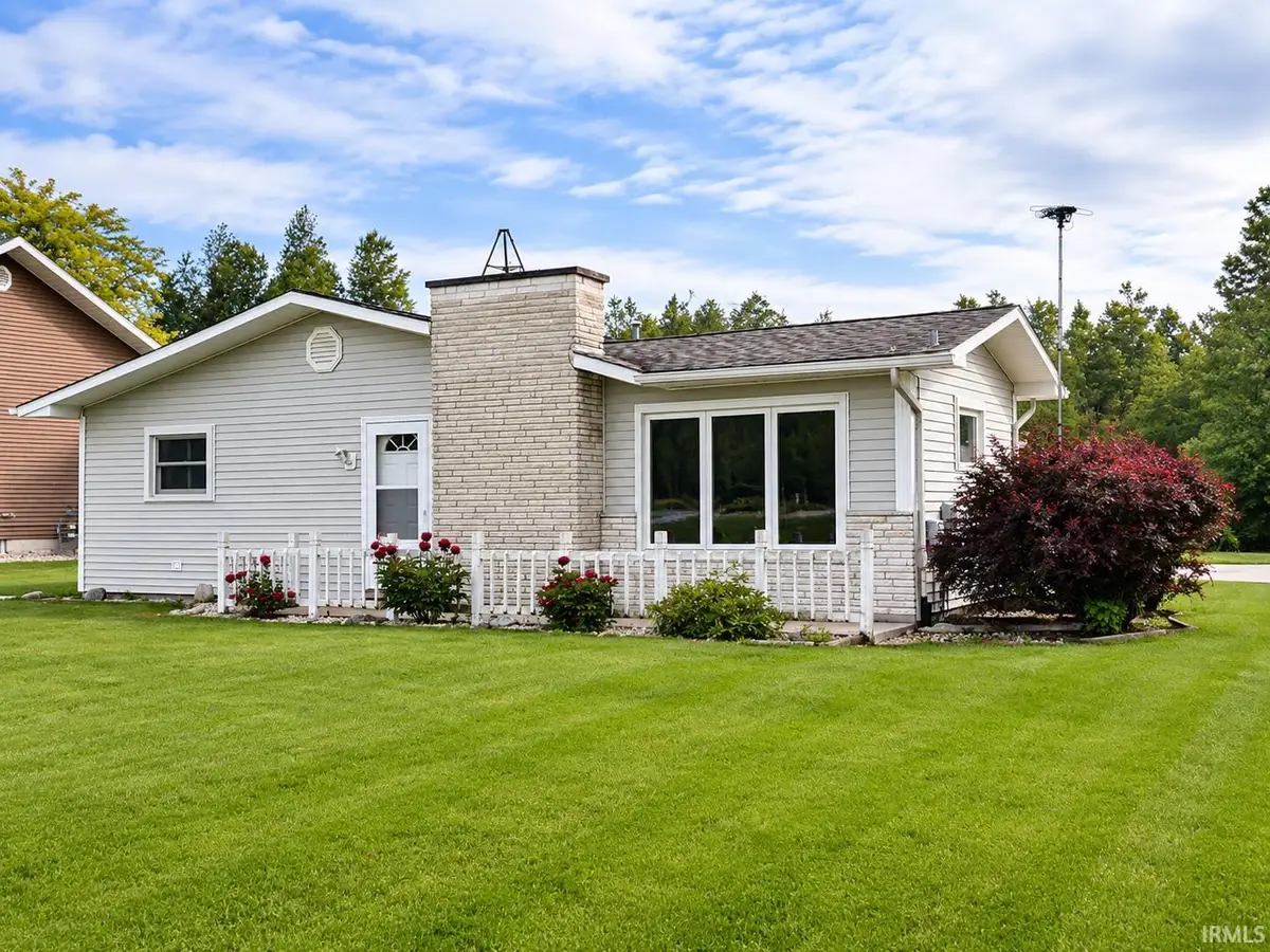 1321 N Lima Road, Kendallville, IN 46755 - #1