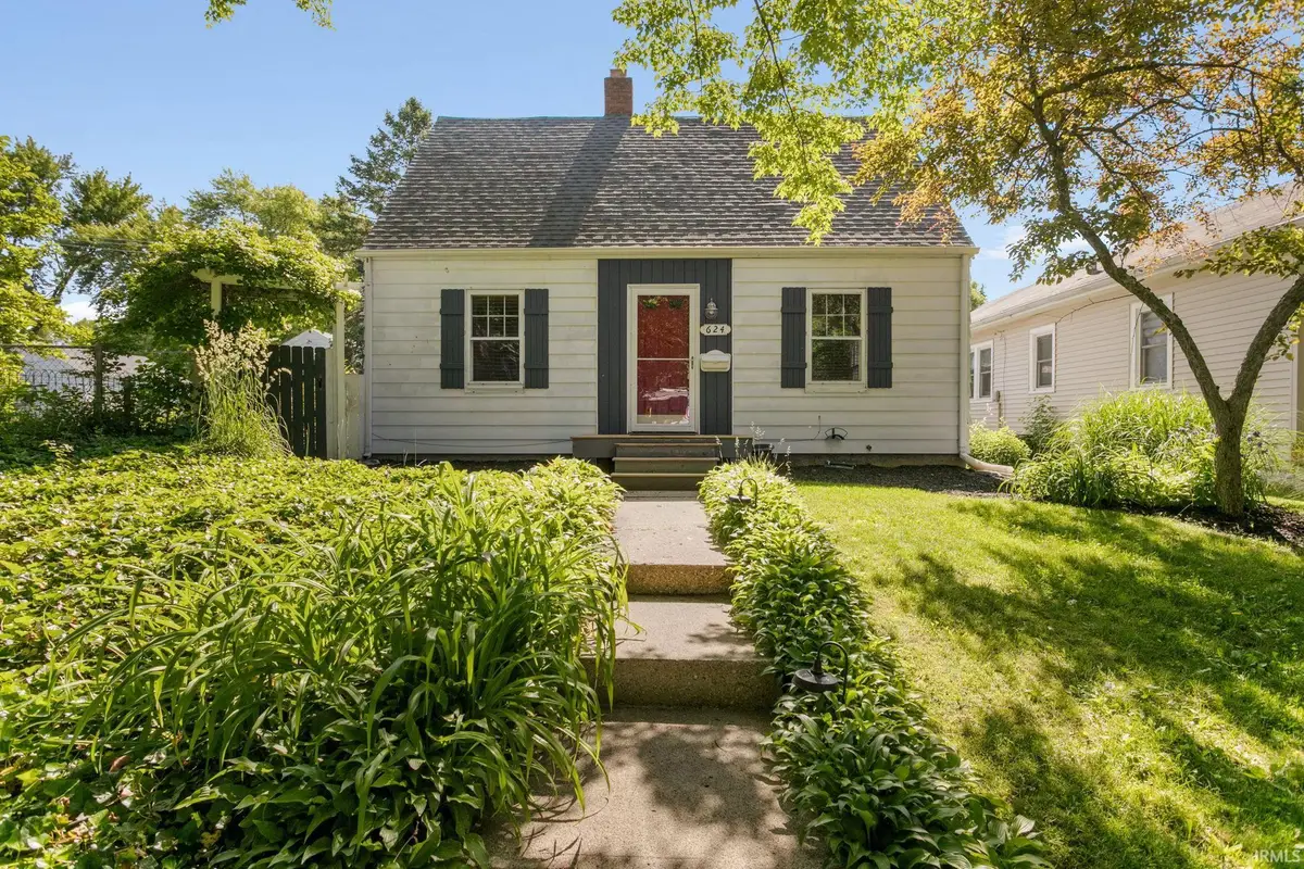 624 S 29th Street, South Bend, IN 46615 - #1