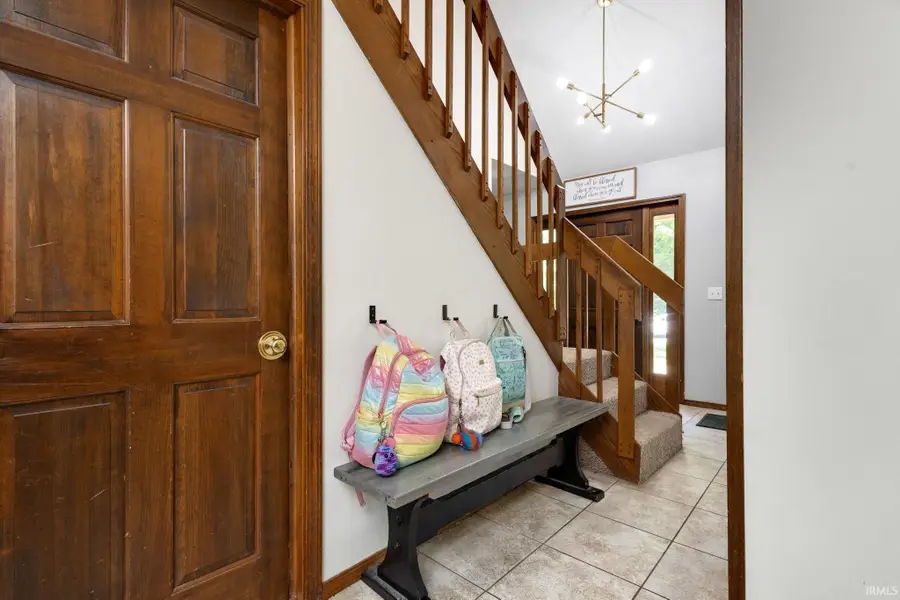 2828 Tall Oak Trail, Warsaw, IN 46582 - #2