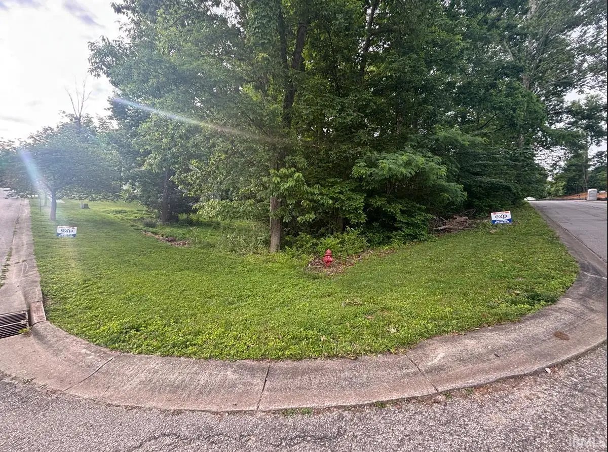 1099 N Daisy Drive, Ellettsville, IN 47429 - #1