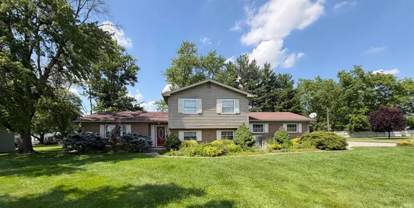 1890 Oak Street, Linton, IN 47441