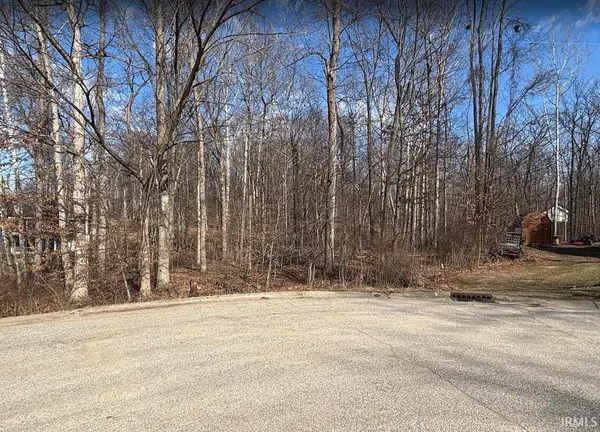 5528 N Behrens Court, Ellettsville, IN 47429