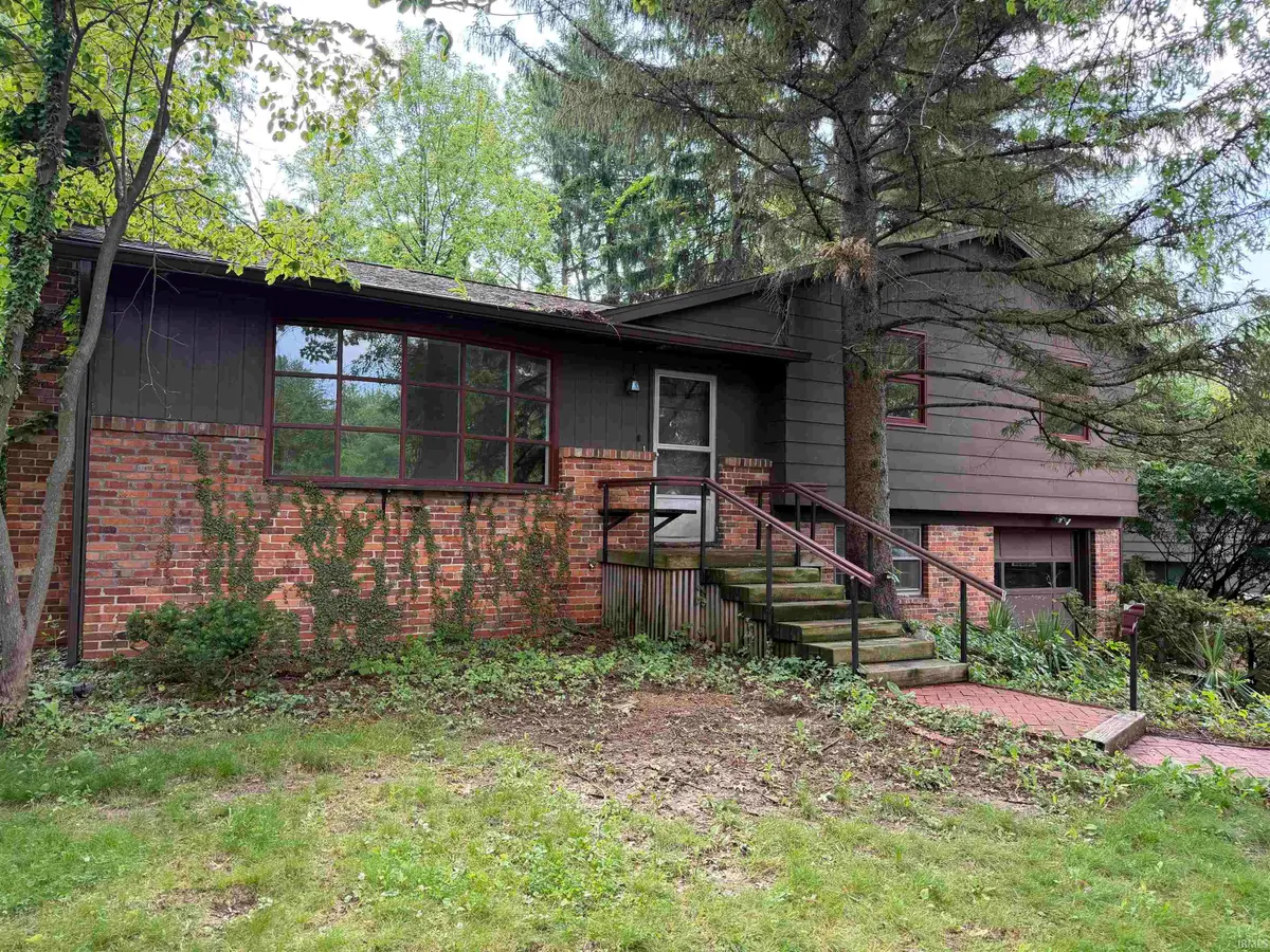 114 N Glenwood East Avenue, Bloomington, IN 47408 - #1
