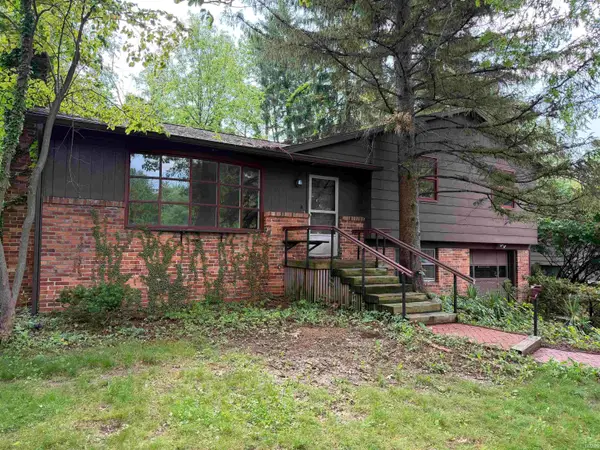 114 N Glenwood East Avenue, Bloomington, IN 47408
