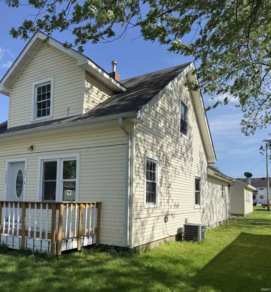 1101 W Mcclurg Street, Frankfort, IN 46041 - #2