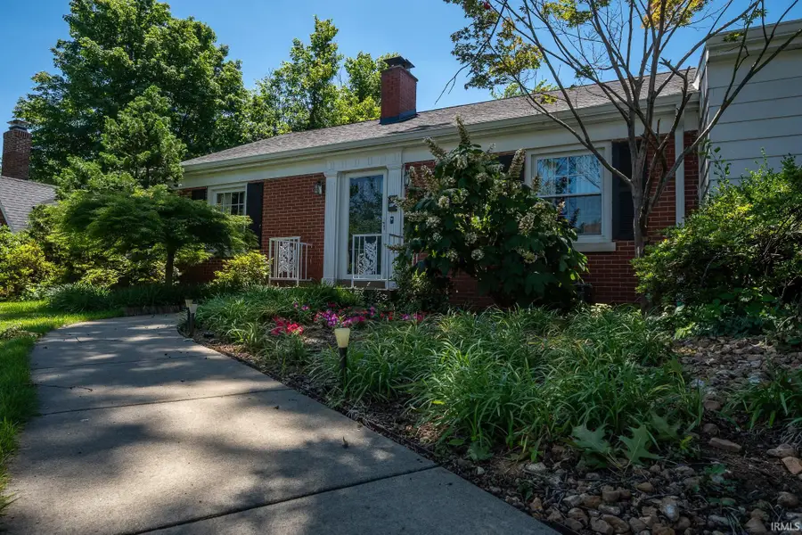3211 E Gum Street, Evansville, IN 47714 - #3