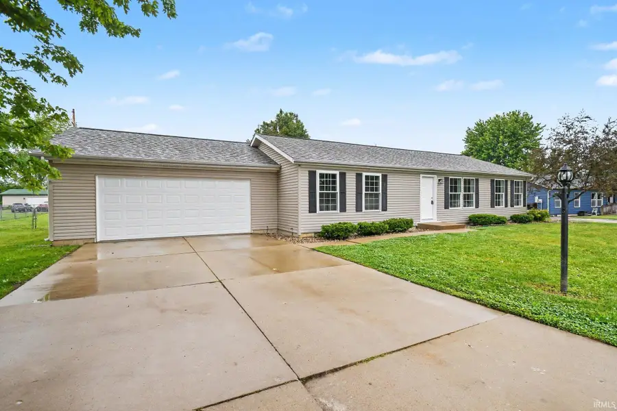 4235 N Westerner Winds Drive, Warsaw, IN 46582 - #3