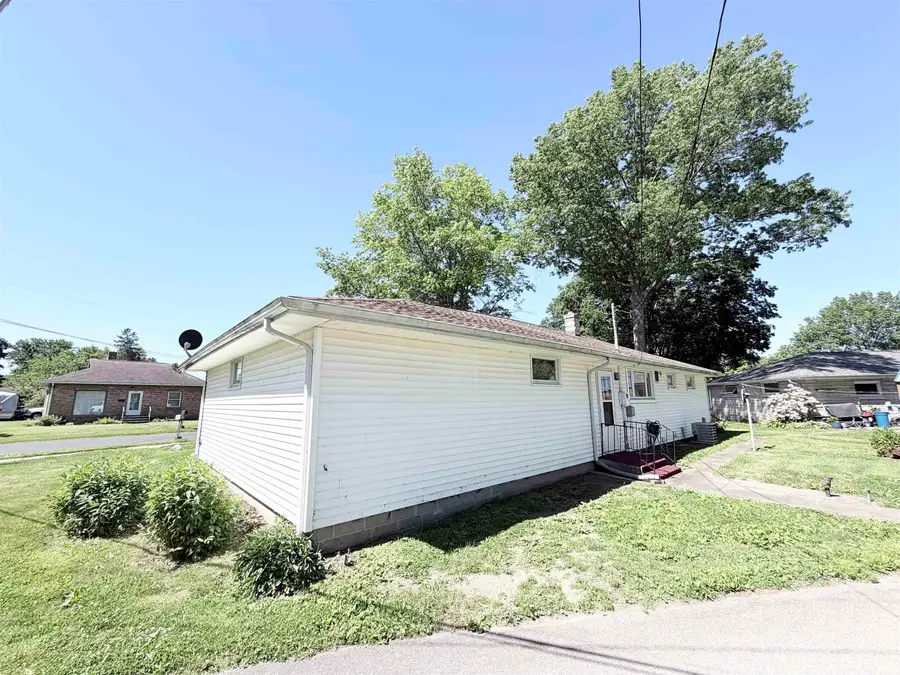 704 Virginia Street, Walkerton, IN 46574 - #3