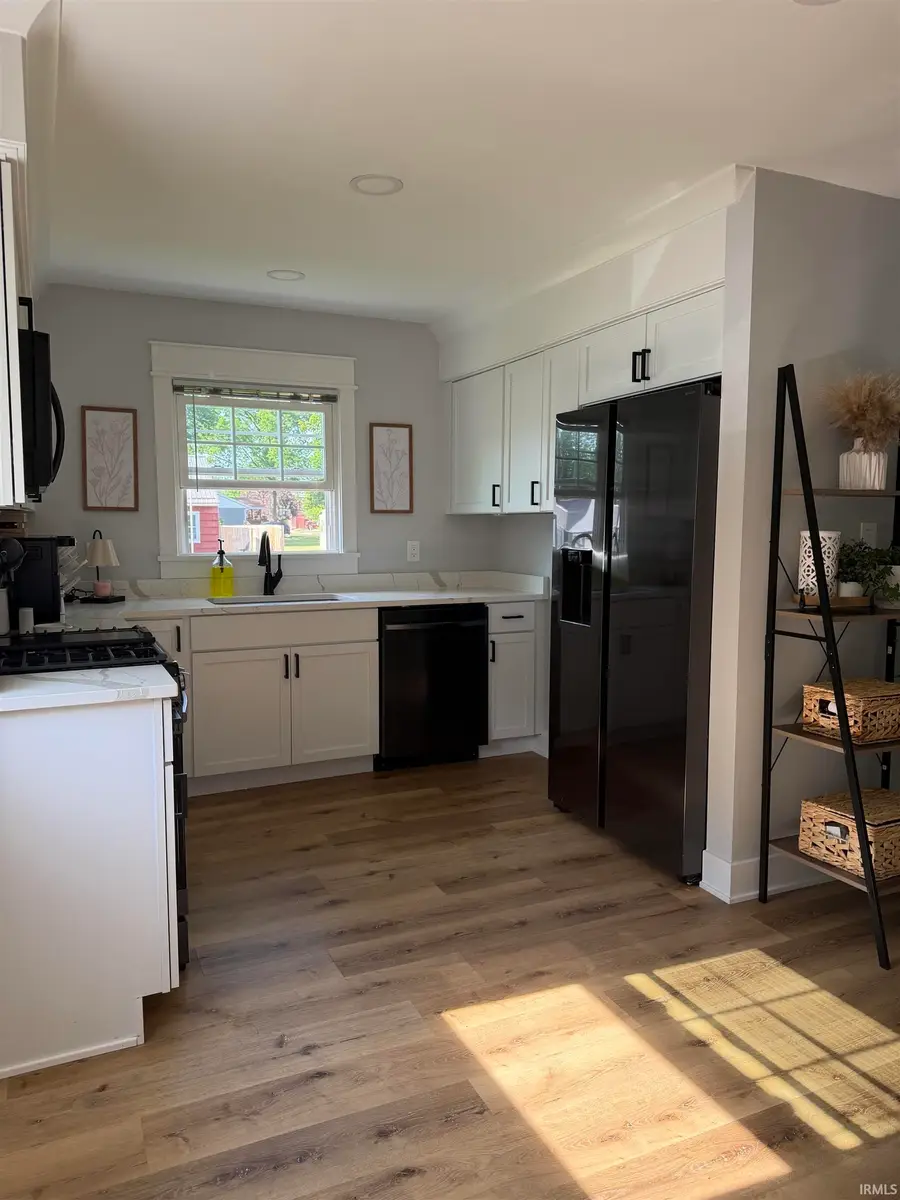 106 W Ben Street, New Carlisle, IN 46552 - #2