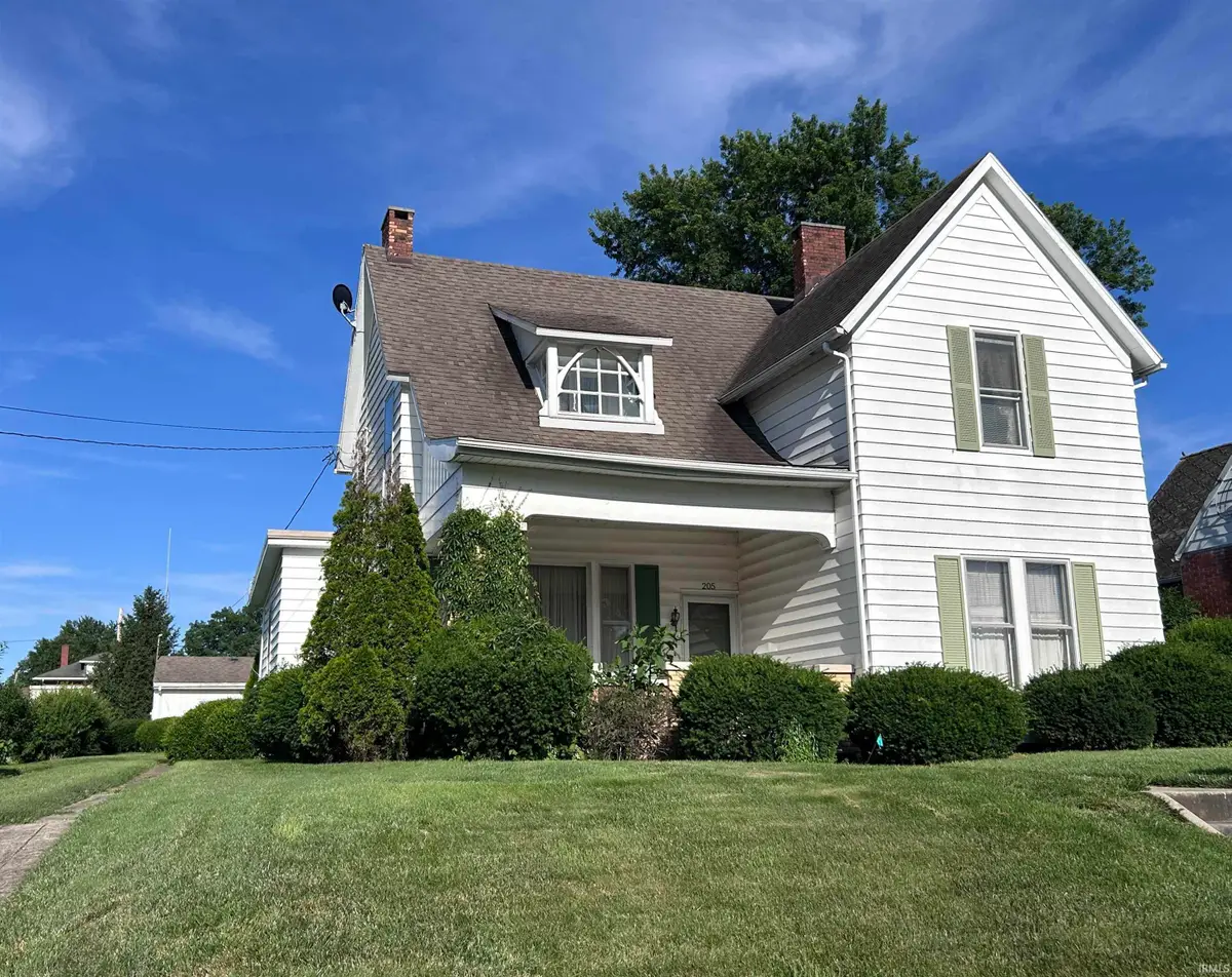 205 N Geiger Street, Huntingburg, IN 47542 - #1