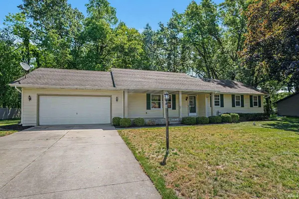 55864 Jefferson Knolls Drive, Osceola, IN 46561