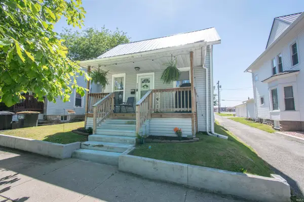 220 S Oak Street, Kendallville, IN 46755