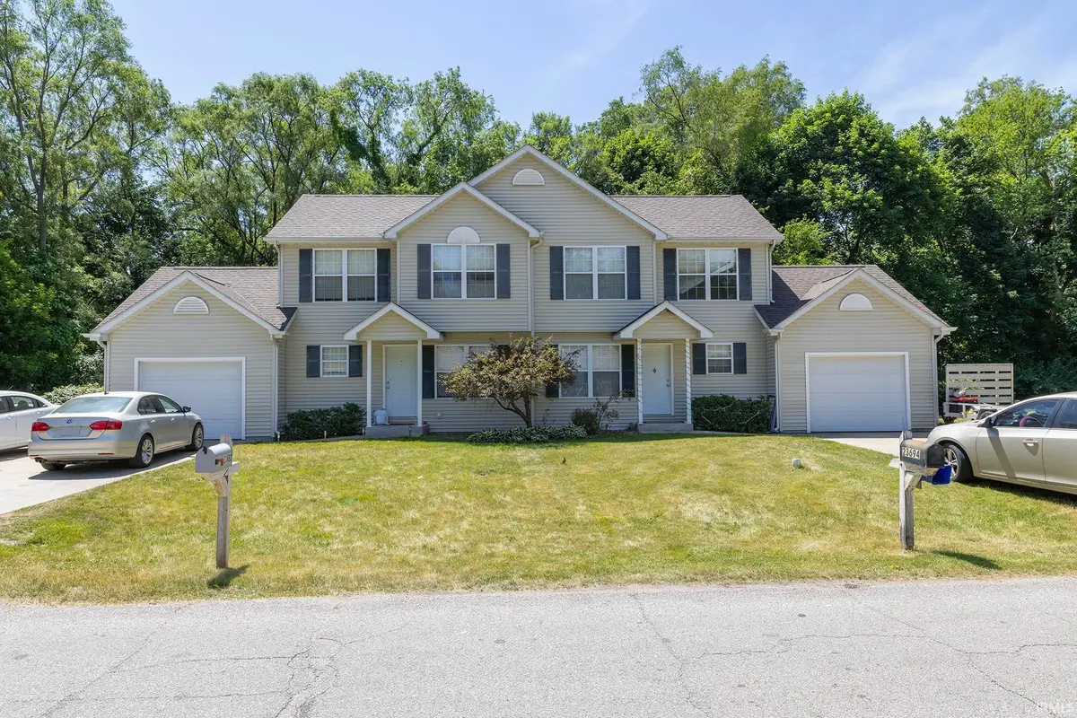 23692/23694 Springriver Drive, Elkhart, IN 46516 - #1