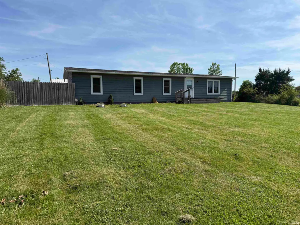 8744 W Us Highway 40, Knightstown, IN 46148 - #1