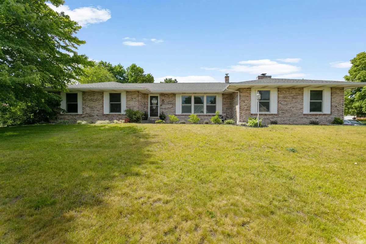 11901 Buttercup Lane, Granger, IN 46530 - #1