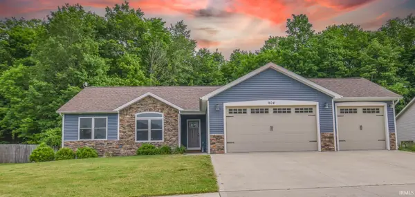 904 Nicholas Trail, Fremont, IN 46737