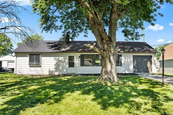 1194 Braeburn Drive, New Haven, IN 46774